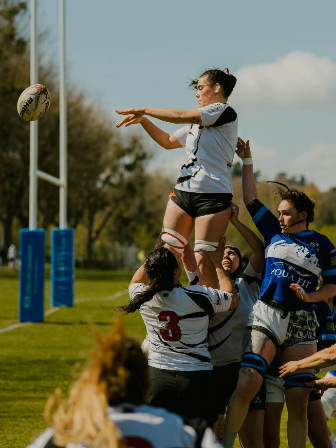 Équipe féminine de rugby de Lausanne (Albaladejo Rugby Club) lors du match face à Lucerne